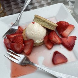 Strawberry shortcake