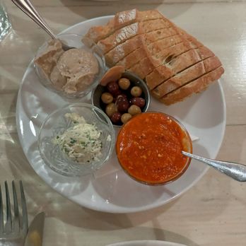 Oddfellows Cafe & Bar - Bread and Spread Plate - Breakfast & Brunch Near Me - Seattle, Washington Oddfellows Cafe & Bar - Bread and Spread Plate - Breakfast & Brunch Near Me - Seattle, Washington