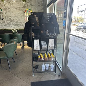 Mokhamena - Cafes Near Me - Bakersfield, California