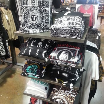 Tillys - Women's Clothing Near Me - Orlando, Florida Tillys - Women's Clothing Near Me - Orlando, Florida