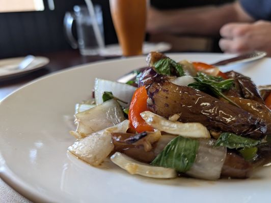 Tiki Thai by null