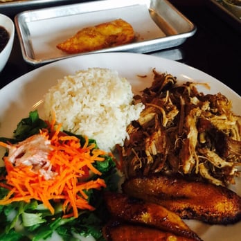 Sofrito Latin Cafe - Roast pork with white rice and sweet plantains - Latin American Near Me - Orlando, Florida
