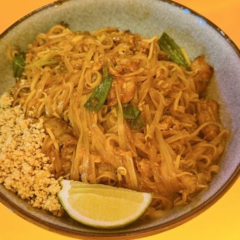 Ledo Thai - Thai Near Me - Denver, Colorado