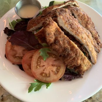 Antique Table - Garden salad with chicken cutlet - Italian Near Me - Winthrop, Massachusetts