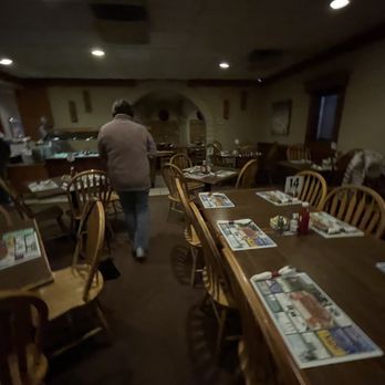 Dick And Joan's 220 Club - Dining room - Seafood Near Me - Appleton, Wisconsin