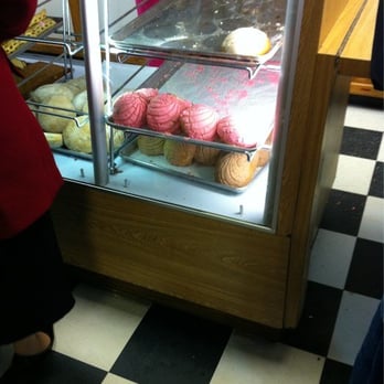 La Esperanza Bakery - Hum, which one... Let me think all three!... - Bakeries Near Me - Sacramento, California La Esperanza Bakery - Hum, which one... Let me think all three!... - Bakeries Near Me - Sacramento, California