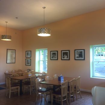 Lucky's Ice Cream - Ice Cream & Frozen Yogurt Near Me - Lee, Massachusetts