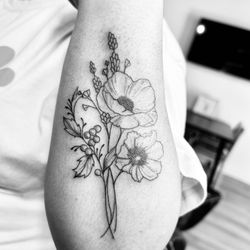 Blissful Ink - Fine line tattoo