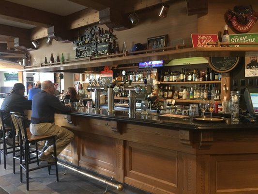 Whistle Stop Pub 47 Photos 42 Reviews Pubs 105 Miette Avenue Jasper Ab Phone Number