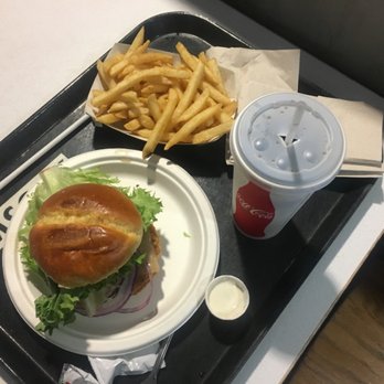 McCoy Station - New American Near Me - Mammoth Lakes, California