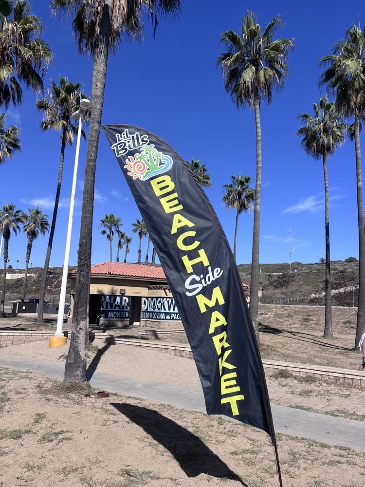 Beach Side Market Logo
