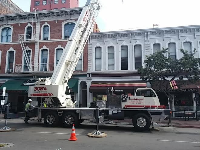 Slide of Raneri & Long Roofing and Solar