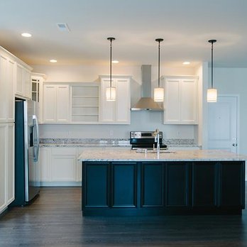 KDK by Design - a kitchen with a center island - Cabinetry Near Me - Monticello, Illinois KDK by Design - a kitchen with a center island - Cabinetry Near Me - Monticello, Illinois