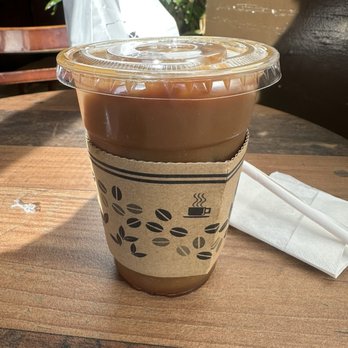 Fillmore Street Cafe - Iced coffee with vanilla - Coffee & Tea Near Me - San Francisco, California Fillmore Street Cafe - Iced coffee with vanilla - Coffee & Tea Near Me - San Francisco, California