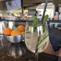 Hugo spritzer Hugo spritzer
