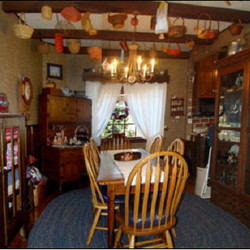 The Inn At Old Orchard Road - Dining Room