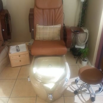 Uptown Spa - Wonderful spa chairs - Nail Salons Near Me - La Crescenta, California