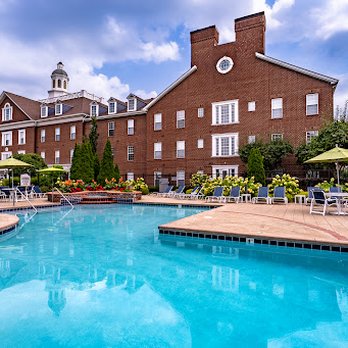 Carmel Center Apartments - Apartments Near Me - Carmel, Indiana Carmel Center Apartments - Apartments Near Me - Carmel, Indiana