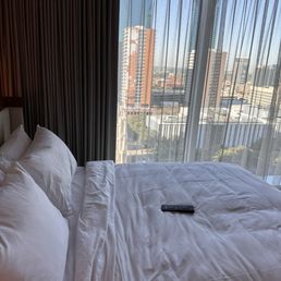 14th floor Standard 2 queens 14th floor Standard 2 queens