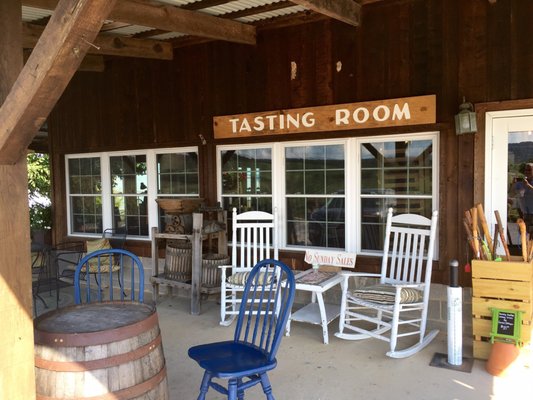 Showalter’s Orchard & Greenhouse by null