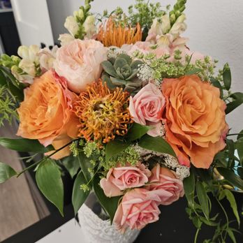 Four Seasons Flowers - Florists Near Me - San Diego, California