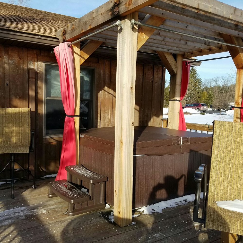 Bear Meadows Lodge - Huge hot tub on your PRIVATE deck... - Bed & Breakfast Near Me - Wellsboro, Pennsylvania Bear Meadows Lodge - Huge hot tub on your PRIVATE deck... - Bed & Breakfast Near Me - Wellsboro, Pennsylvania