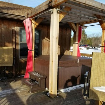 Bear Meadows Lodge - Huge hot tub on your PRIVATE deck... - Bed & Breakfast Near Me - Wellsboro, Pennsylvania