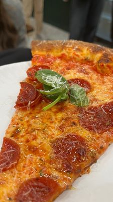 Lucia Pizza Of UES by null