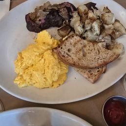 Steak and eggs Steak and eggs