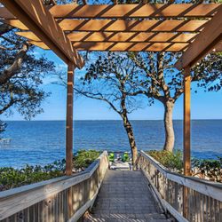 Banyan Gulf Breeze