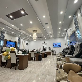 Solay Nail Boutique and Spa - Nail stations and pedicure area - Nail Salons Near Me - Fort Worth, Texas Solay Nail Boutique and Spa - Nail stations and pedicure area - Nail Salons Near Me - Fort Worth, Texas