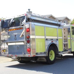El Cerrito Fire Department Station 72 - OES 300 on a medical