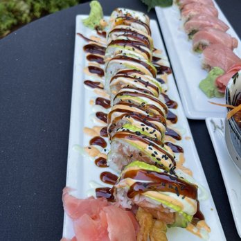 Yo's On Hartz - Dragon Roll - Asian Fusion Near Me - Danville, California Yo's On Hartz - Dragon Roll - Asian Fusion Near Me - Danville, California