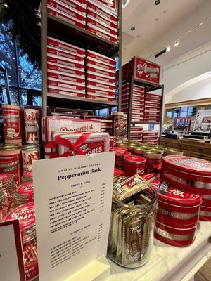 Williams-Sonoma by null