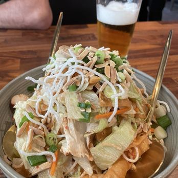 Chin Chin - CHINESE CHICKEN SALAD - Chinese Near Me - Studio City, California
