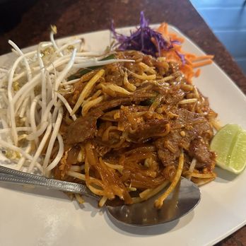 Thippawan Thai Restaurant - Pad Thai - Thai Near Me - Rancho Cucamonga, California Thippawan Thai Restaurant - Pad Thai - Thai Near Me - Rancho Cucamonga, California