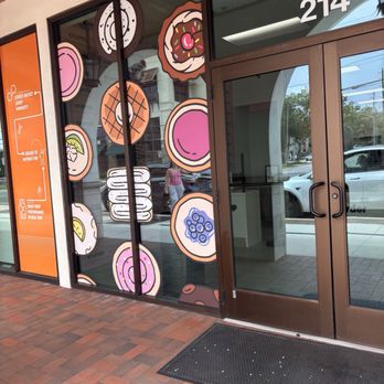 Crumbl - San Marco - Bakeries Near Me - Jacksonville, Florida