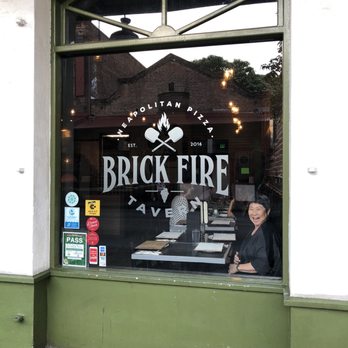 Brick Fire Tavern - Pizza Near Me - Honolulu, Hawaii