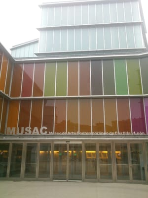 Museo de Arte Contemporáneo de Castilla y León by null