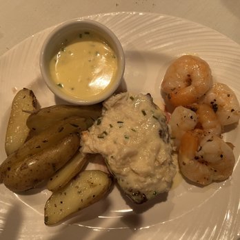Eddie Merlot's - Steakhouses Near Me - Burr Ridge, Illinois Eddie Merlot's - Steakhouses Near Me - Burr Ridge, Illinois