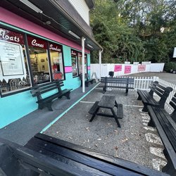 Sugar & Spice - Outdoor Seating