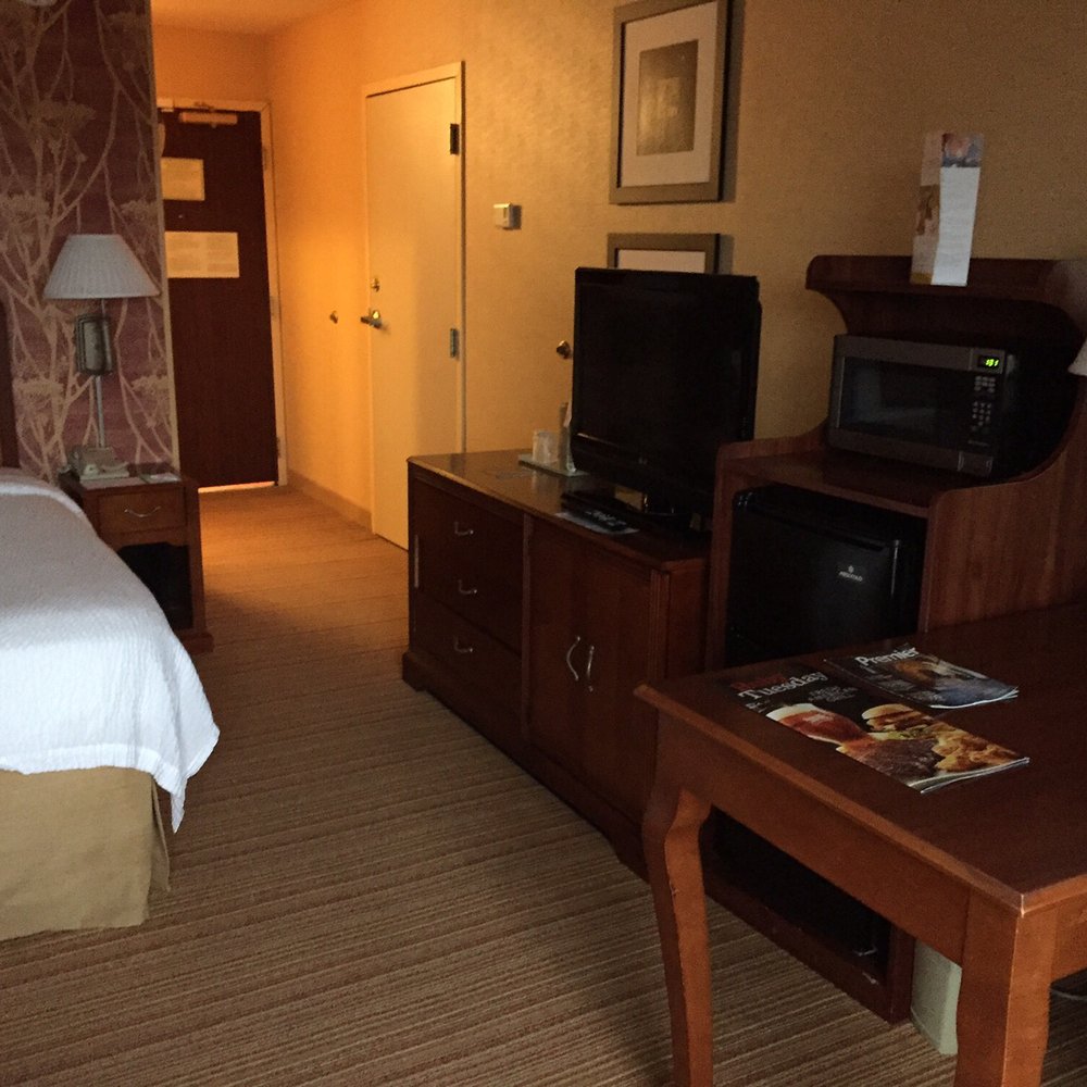 Courtyard by Marriott Somerset - Inside room - Hotels Near Me - Somerset, New Jersey Courtyard by Marriott Somerset - Inside room - Hotels Near Me - Somerset, New Jersey