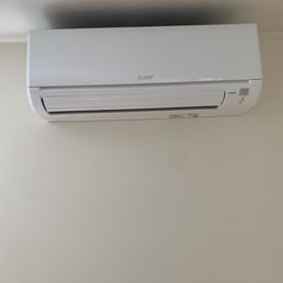 AC unit in my bedroom. AC unit in my bedroom.