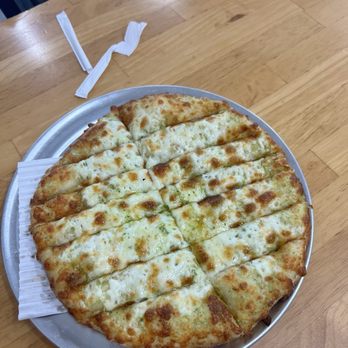 Zeppo's Pizza - Cheese bread - Pizza Near Me - Bakersfield, California Zeppo's Pizza - Cheese bread - Pizza Near Me - Bakersfield, California