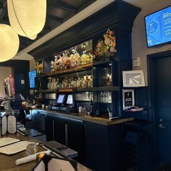 RW Prime - Bar area - Steakhouses Near Me - Jamaica, New York RW Prime - Bar area - Steakhouses Near Me - Jamaica, New York