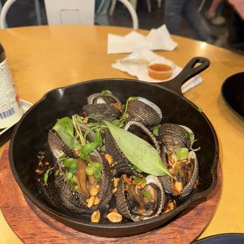Blue Monkey Cafe & Restaurant - Clams - Vietnamese Near Me - San Jose, California Blue Monkey Cafe & Restaurant - Clams - Vietnamese Near Me - San Jose, California