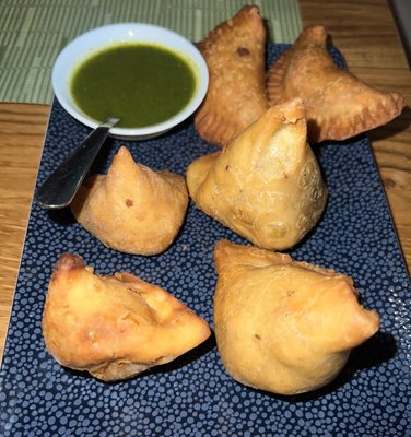 Saar Indian Cuisine & Bar by null