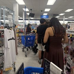 Ross Dress for Less - Customers waiting in line.