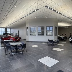 Lynch Ford Chevrolet - Lynch Showroom