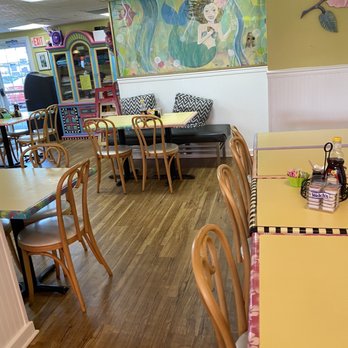 Malia's Cafe - Breakfast & Brunch Near Me - Ocean City, Maryland